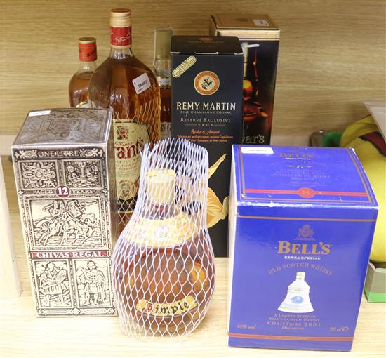 A mixed parcel of whiskies, etc.